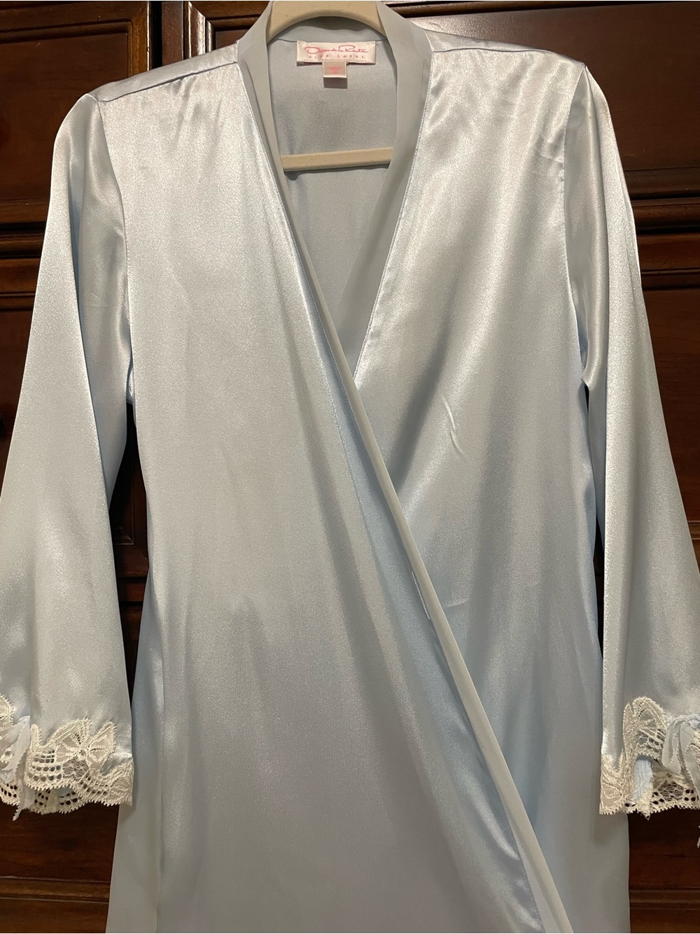 Oscar de la Renta Pink Label Robe with Lace Trim Sleeves
